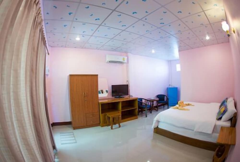 Super Deluxe Room/ Max 2 Persons photo 3