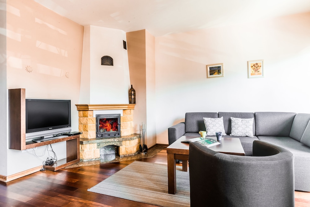 Apartment (K-Wiosenny B4)