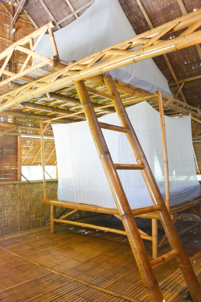 Triple Bungalow photo 2