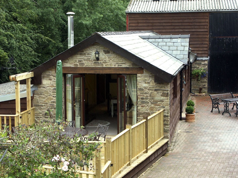 Cottage photo 1
