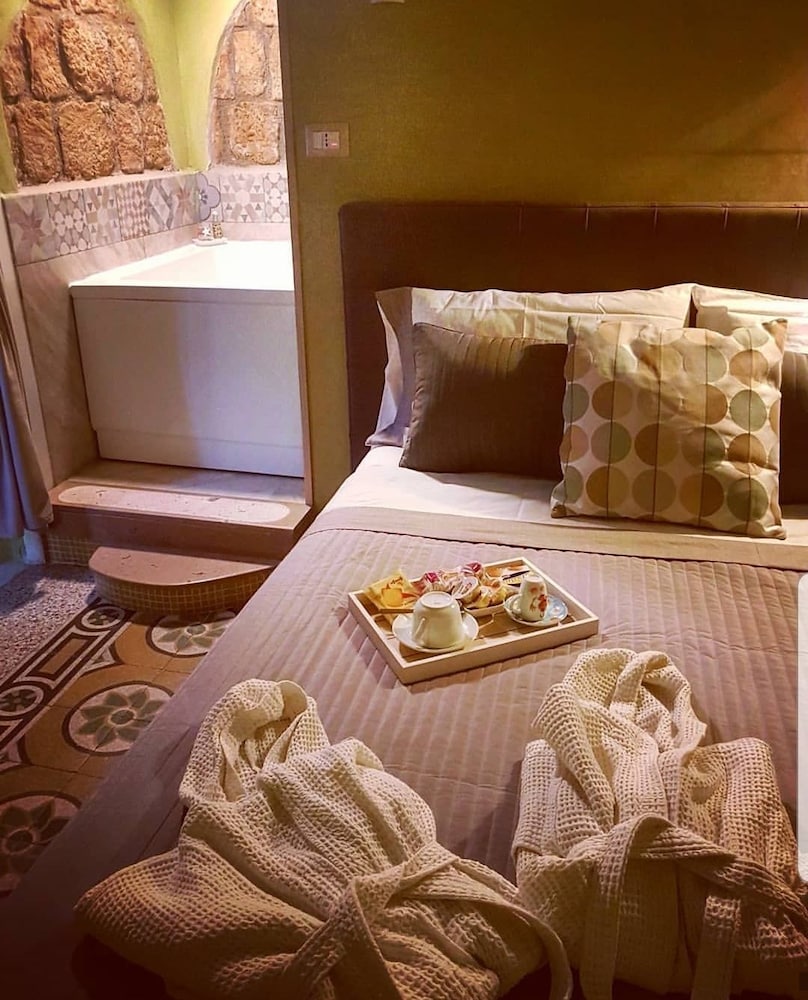 Double Room, Jetted Tub (Suite Ischia)