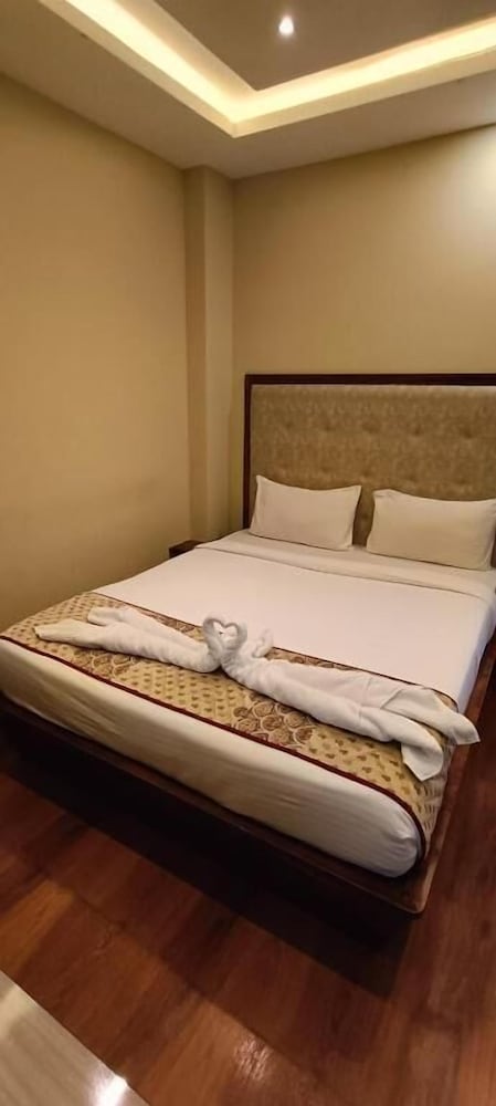 Junior Single Room