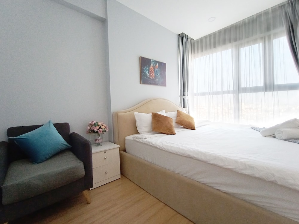 Appartamento Presidenziale, 3 camere da letto, balcone, vista città