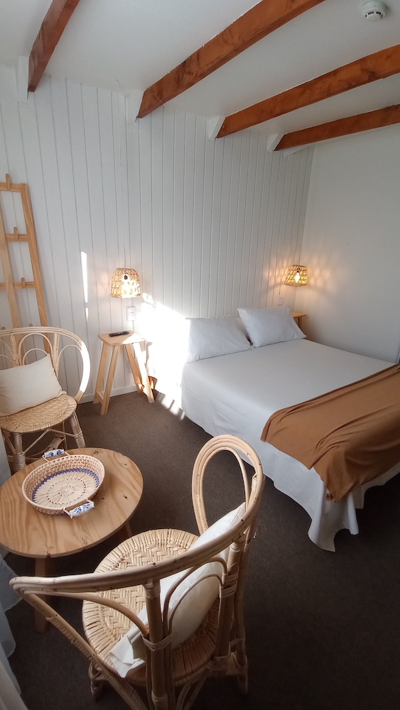 Basic Room photo 2