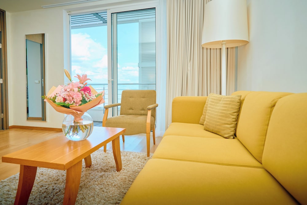 Panoramic Suite, 1 Double Bed, Terrace, Sea View - Photo 8