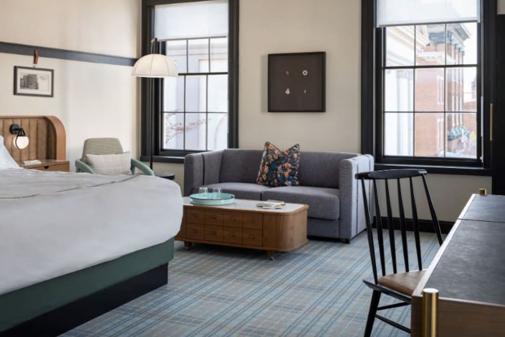 Executive Suite, 1 King Bed