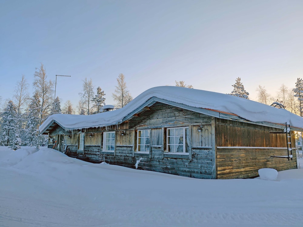 Cabin photo 1