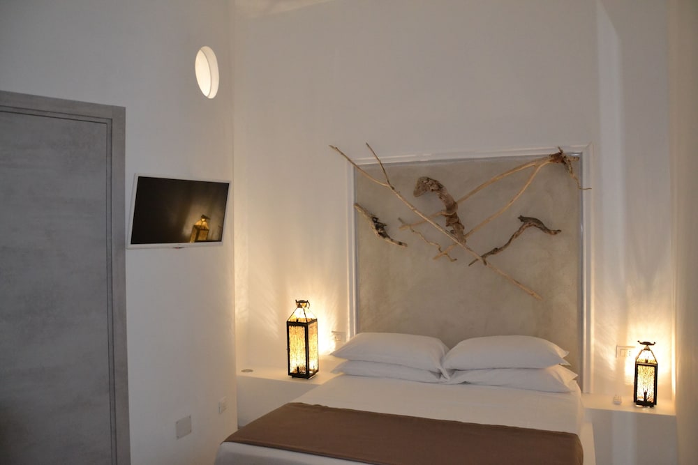 Standard Double Room, Terrace photo 3
