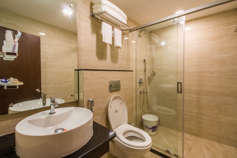 Luxury Suite photo 3