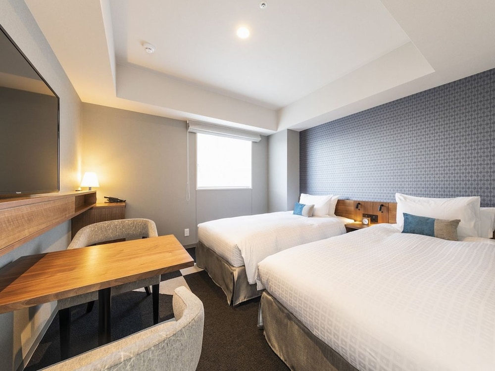 Superior Twin Room Single Use, Non Smoking photo 2