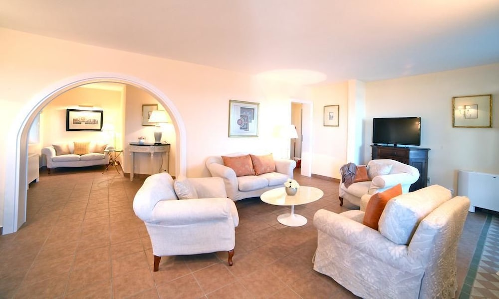 Presidential Room photo 1