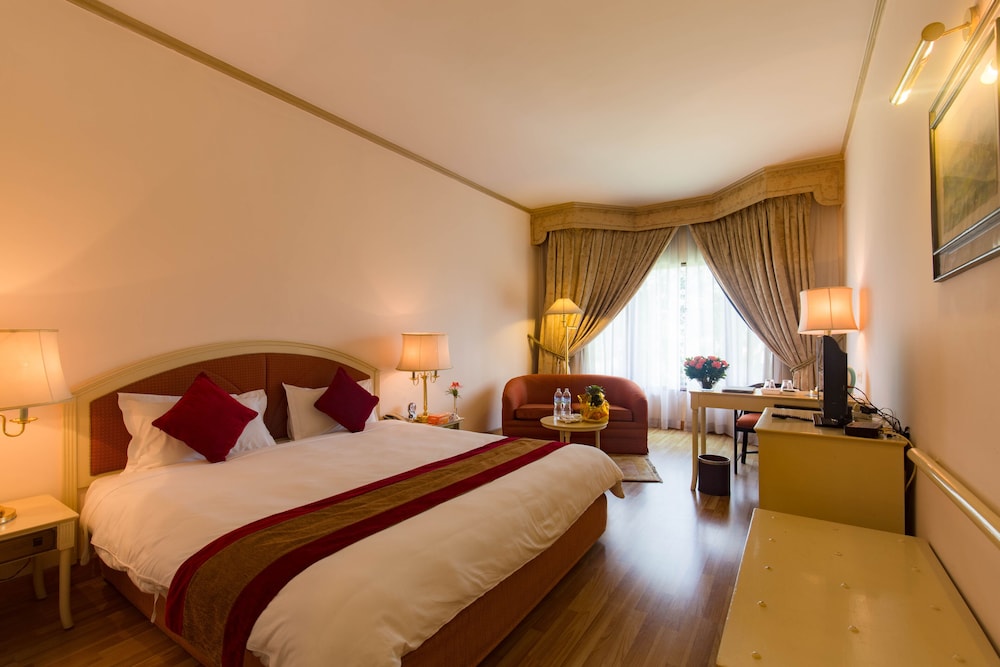 Deluxe Double or Twin Room - Photo 2