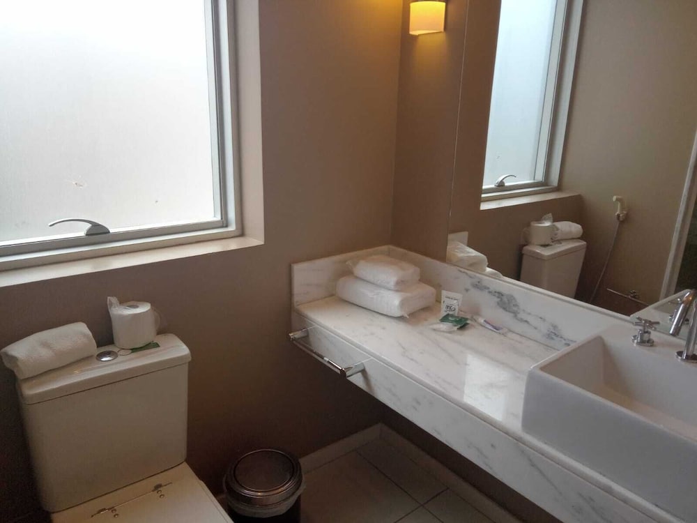 Available room