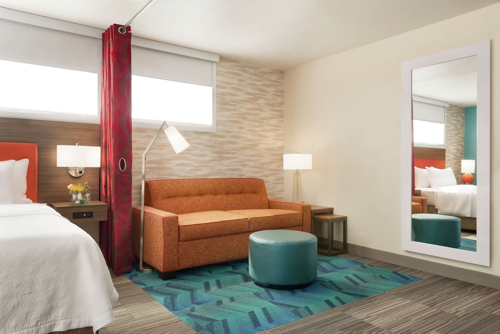 Studio, 1 Queen Bed, Accessible, Bathtub - Photo 4