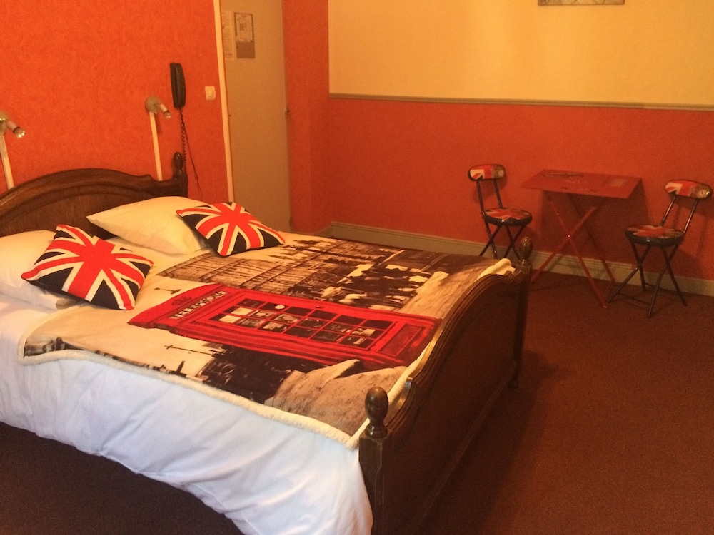 Family Quadruple Room photo 3