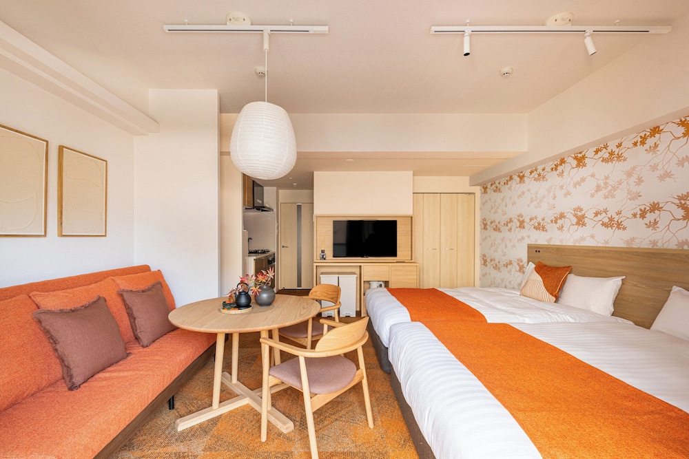 Deluxe Twin Room photo 3
