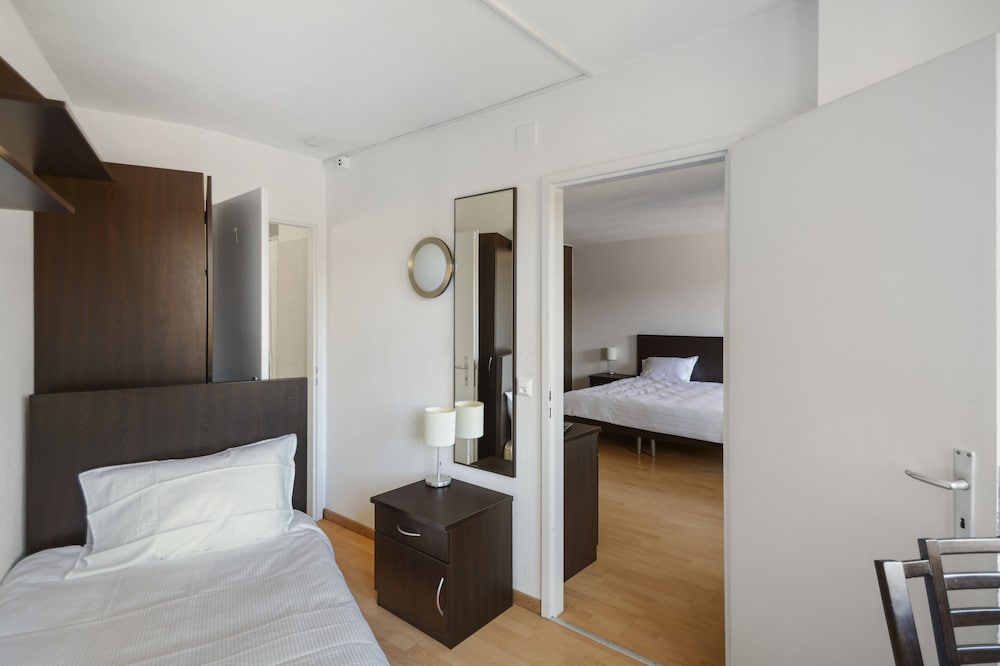 Basic Room, 3 Twin Beds photo 1