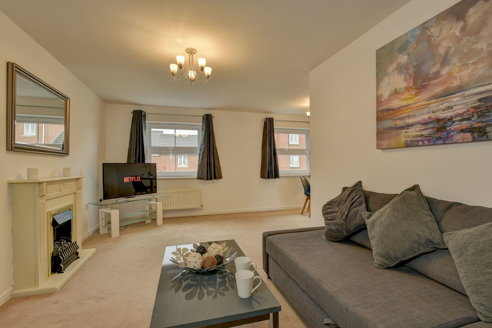 Apartment photo 1
