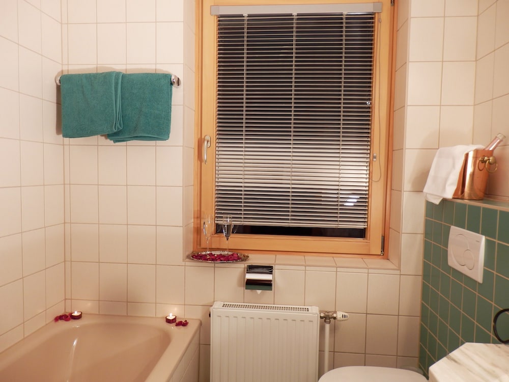 Triple Room, Garden View photo 2
