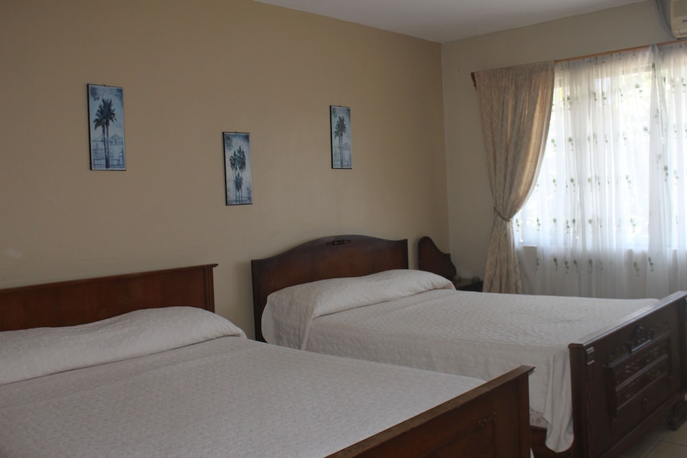 Quadruple Room photo 3