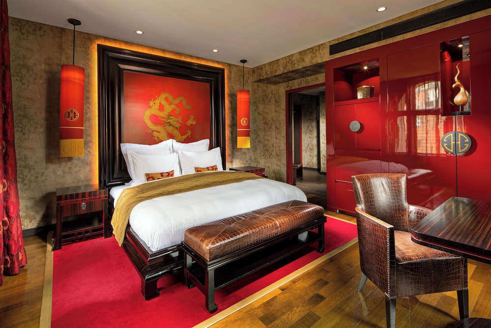 Available room