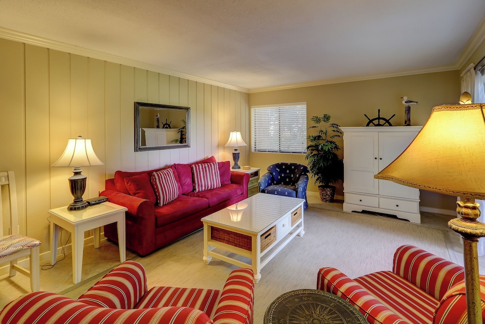 Villa, Multiple Beds, Kitchen, Garden View (467 Plantation Club Villas)