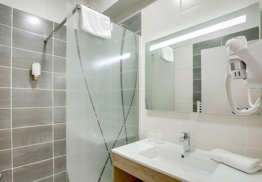 Superior Twin Room photo 3