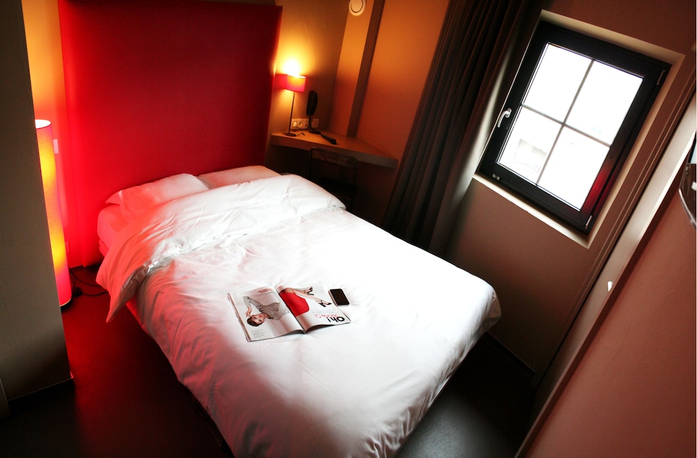 Standard Double Room Single Use photo 3