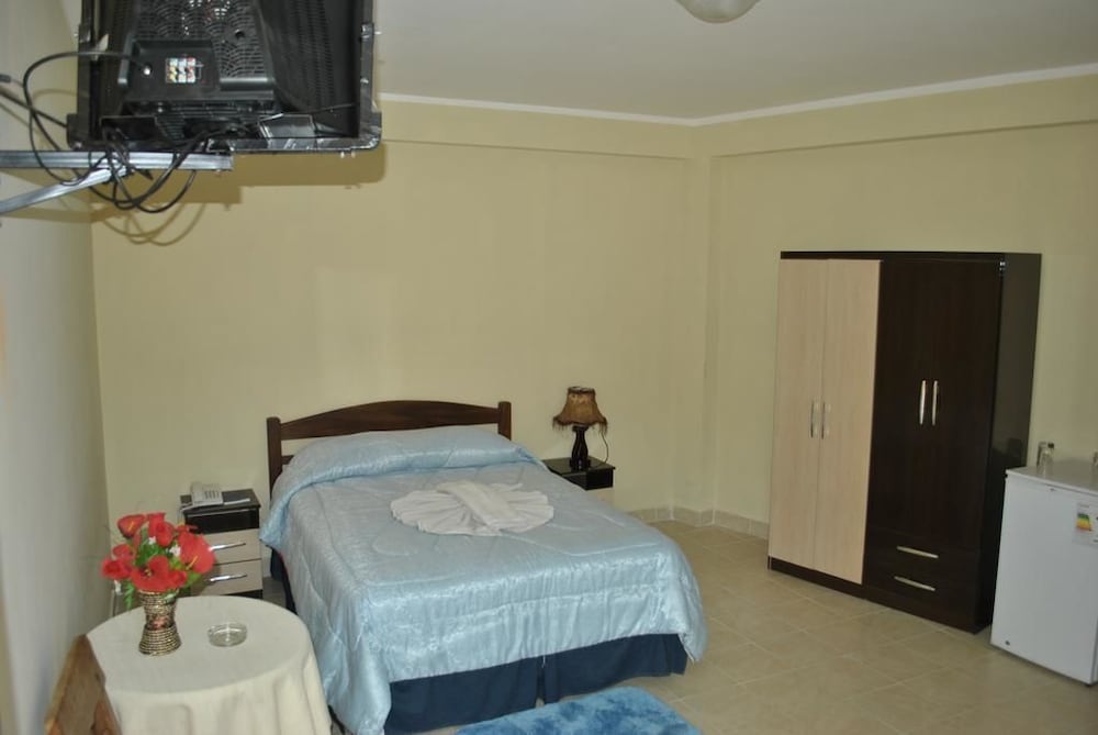 Single Room, 1 Twin Bed, Smoking, Pool View photo 2
