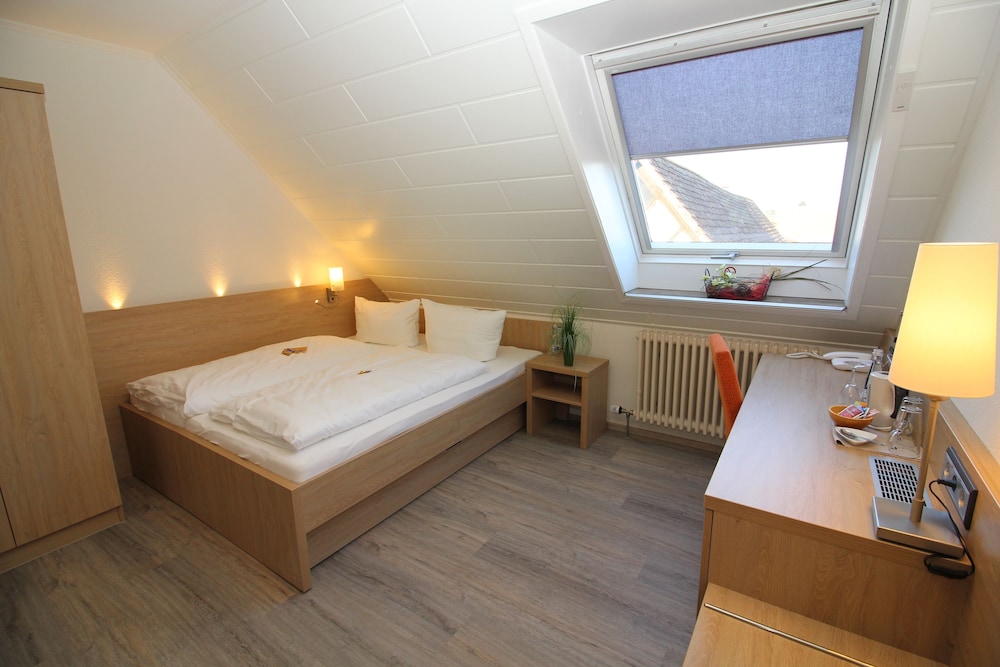 Standard Room photo 3