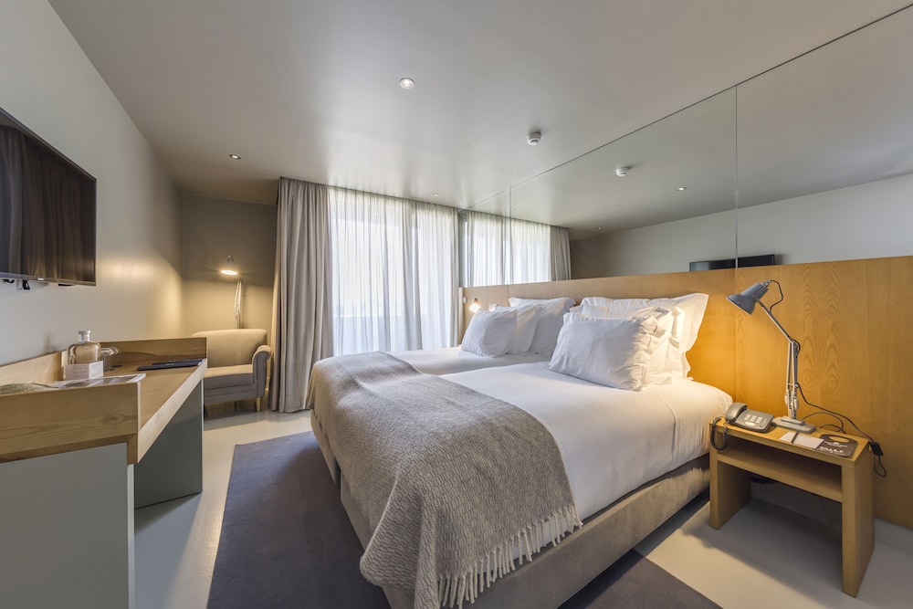 Twin Room - Photo 5