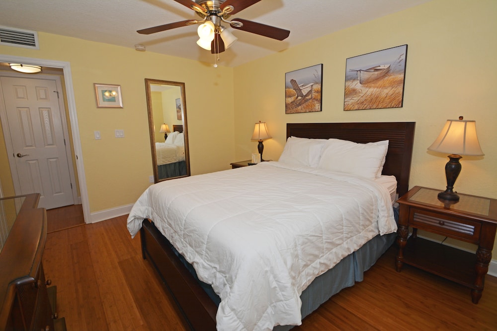Condo, 1 Bedroom, Kitchen photo 2