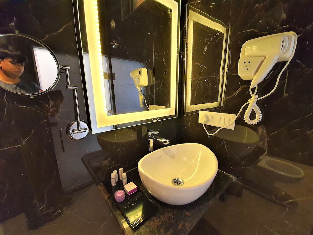 Deluxe City View Room photo 2