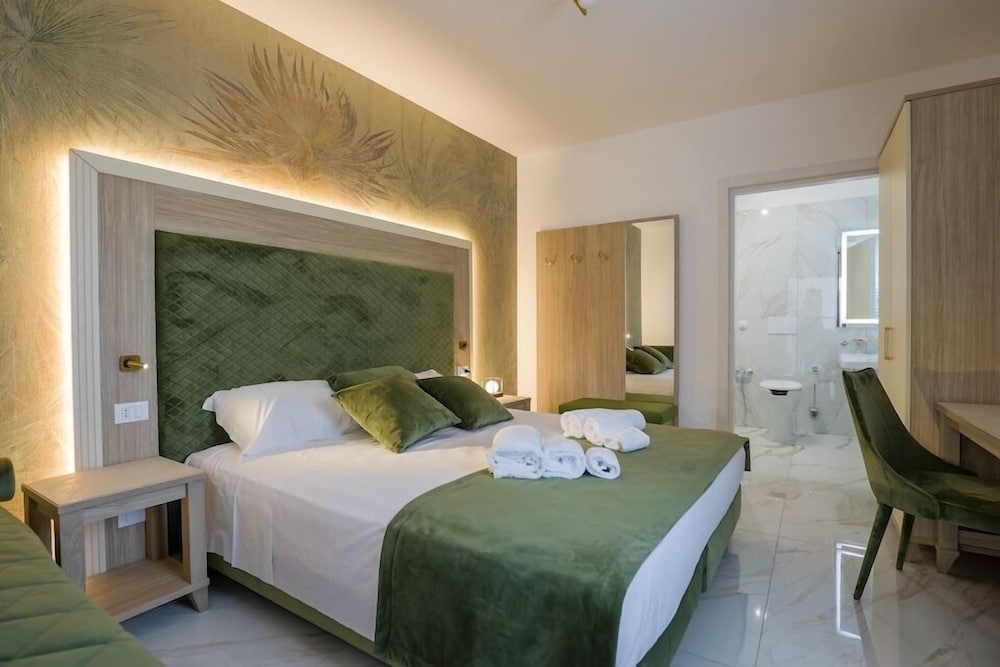 Comfort Triple Room, Accessible