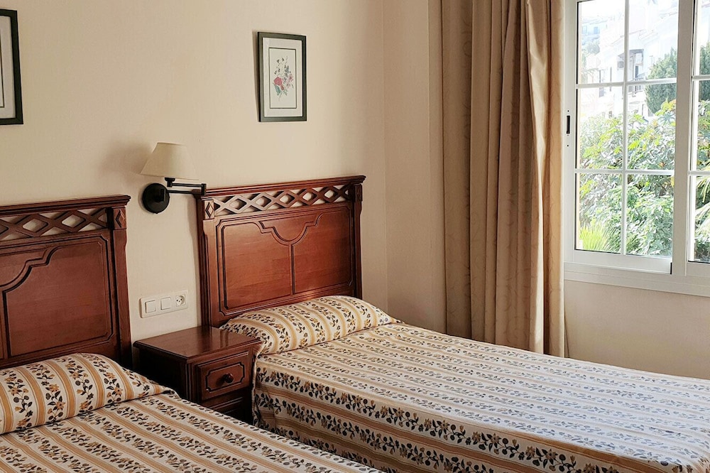 Apartamento, 1 Recámara, Vista a la Colina (Norte)