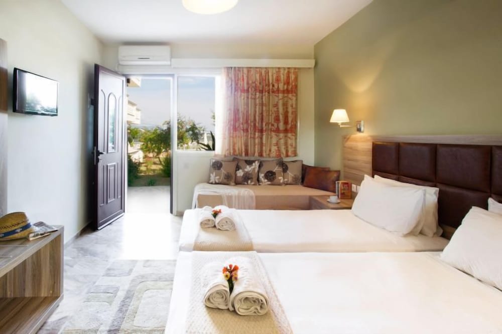 Triple Room photo 3