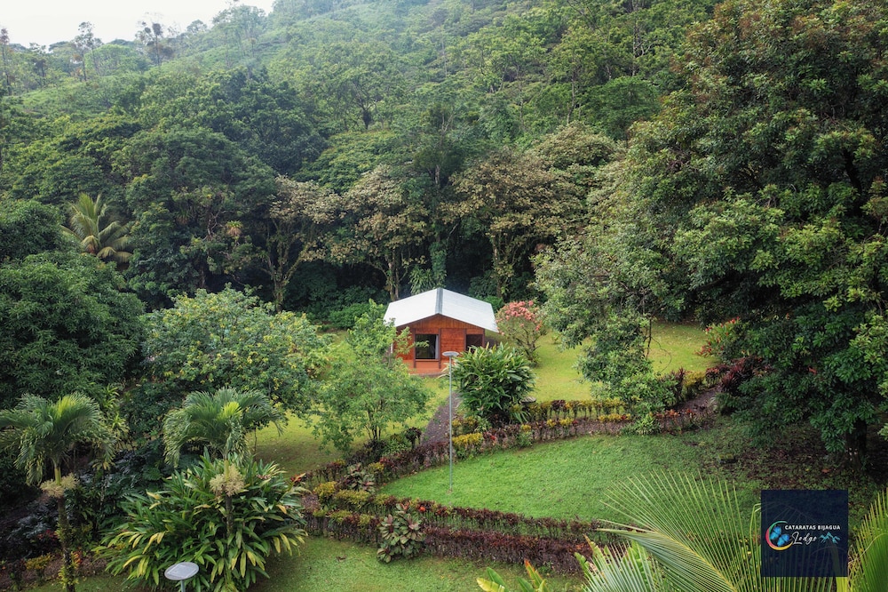 Superior Bungalow photo 3