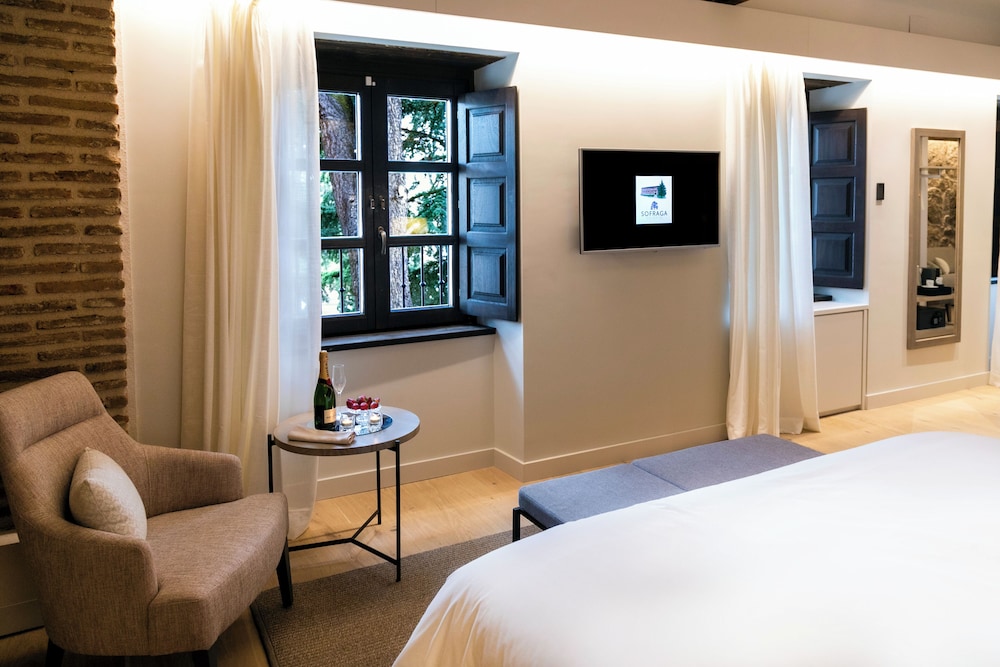 Superior Suite photo 2