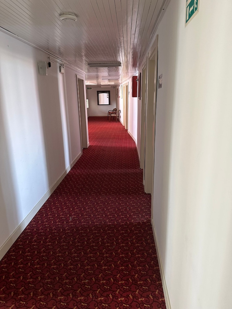 Standard Single Room, 1 Queen Bed, City View - Photo 11