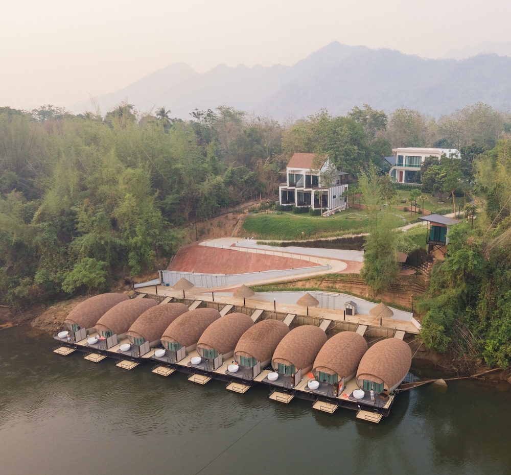 Luxury Villa, River View photo 2