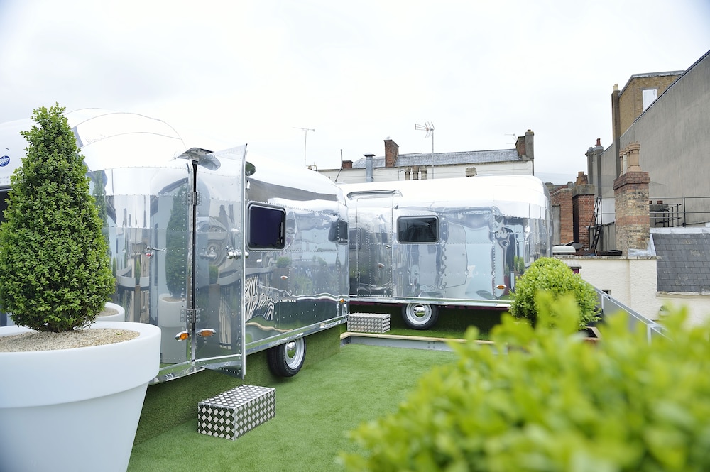 16 Ft Caravan photo 2