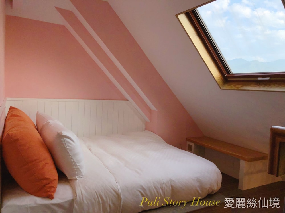 Romantic Family Quintuple Room