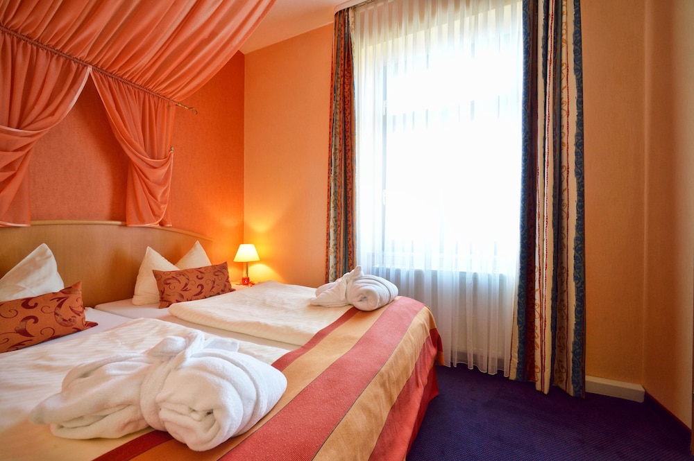 Suite (2 rooms)