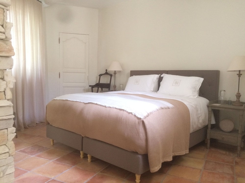 Deluxe Suite photo 1