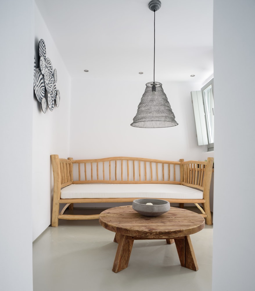 Grand Studio Suite, Sea View (Grand Vista) - Photo 5