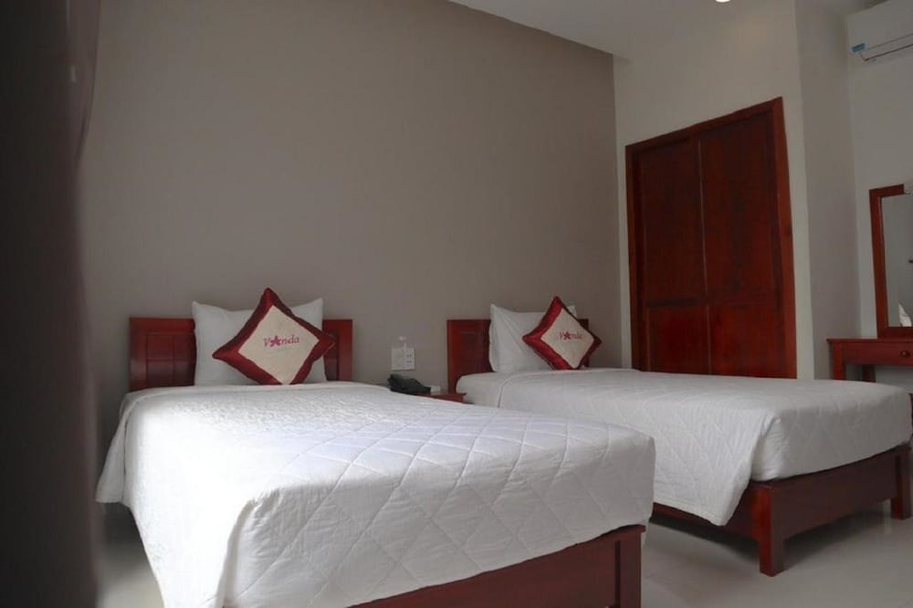 Standard Twin Room photo 3