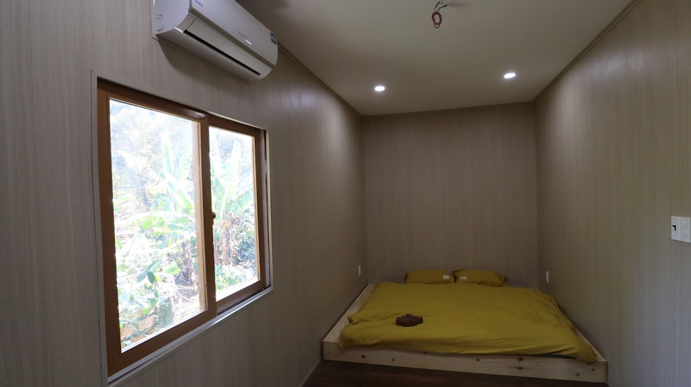 Standard Twin Room, Garden View photo 3