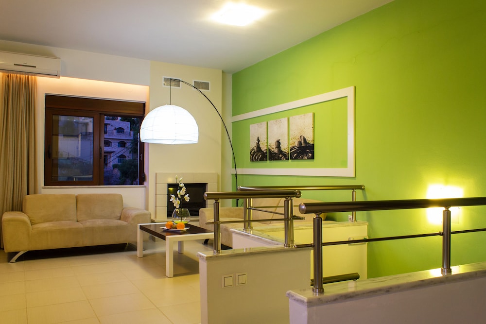 Two Bedroom Suite for 4 people Maisonette - Photo 4