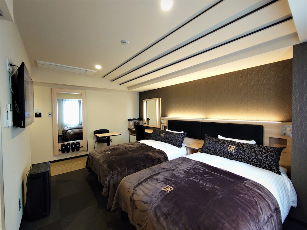 Twin Room, Smoking - Photo 16