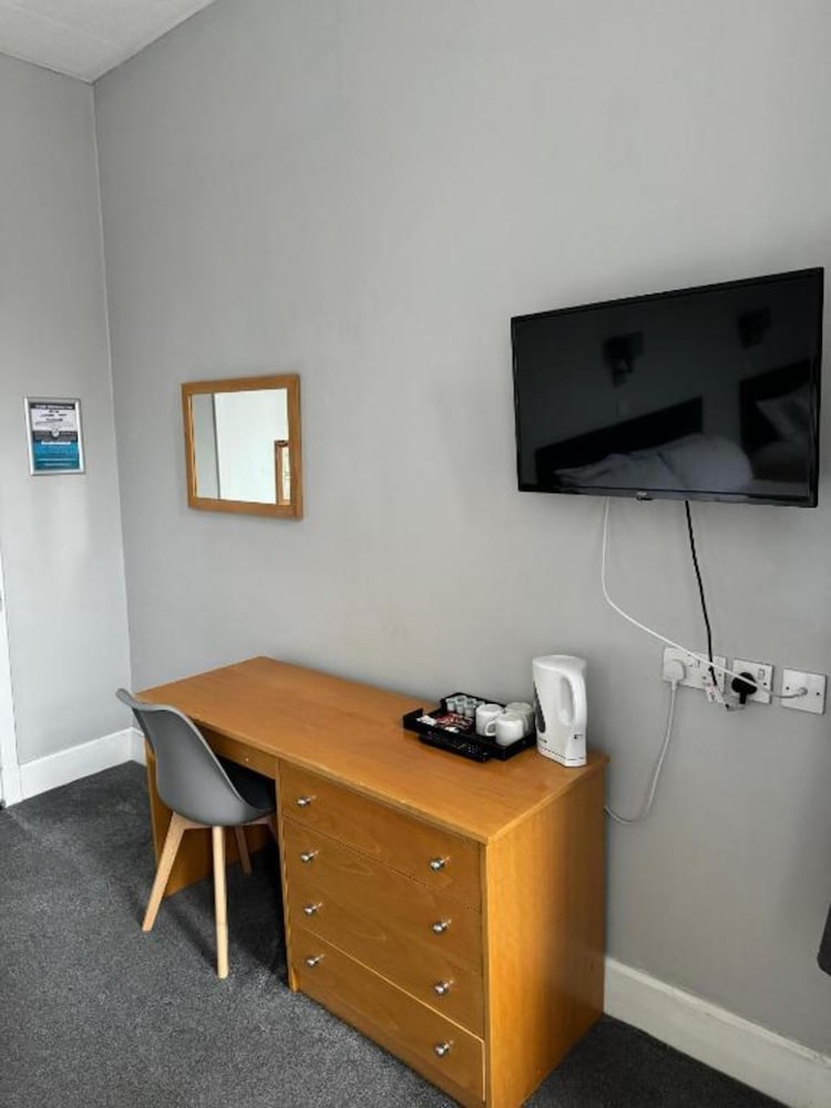 Standard Quadruple Room - Photo 5